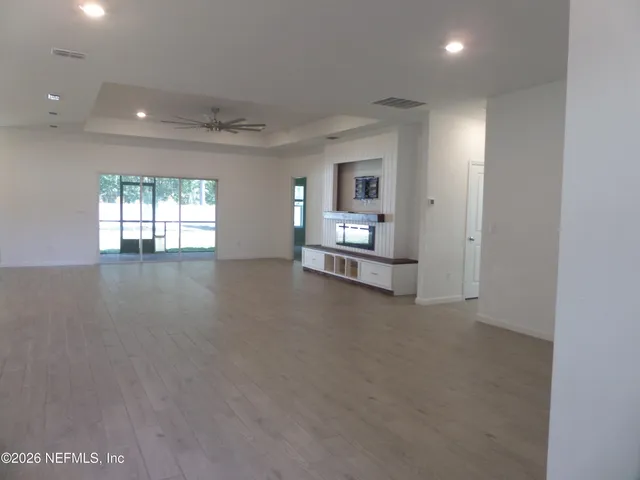 $2,500 | 1495 Huntley Holw Drive, Jacksonville, FL 32218