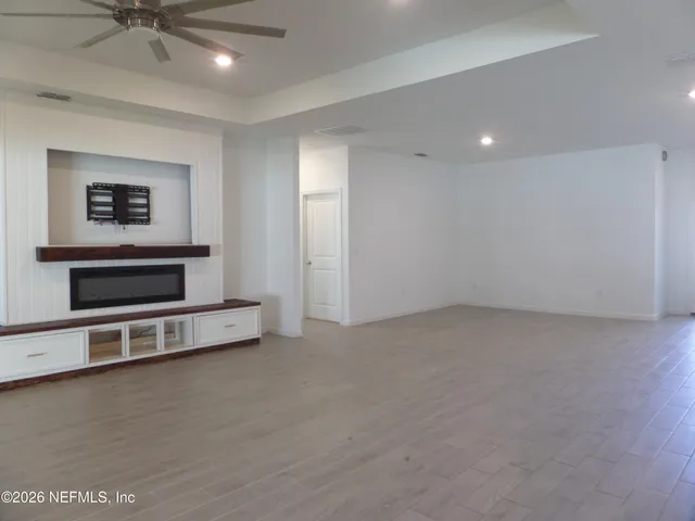 $2,500 | 1495 Huntley Holw Drive, Jacksonville, FL 32218