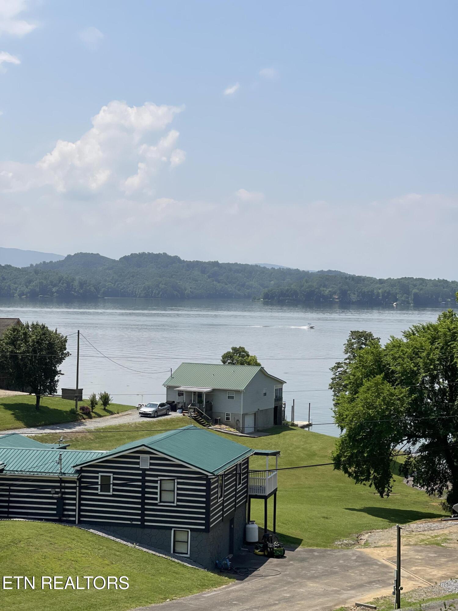 1908 Inskip Lane Dandridge, TN 37725 - Photo 14 of 15 IMG_8950