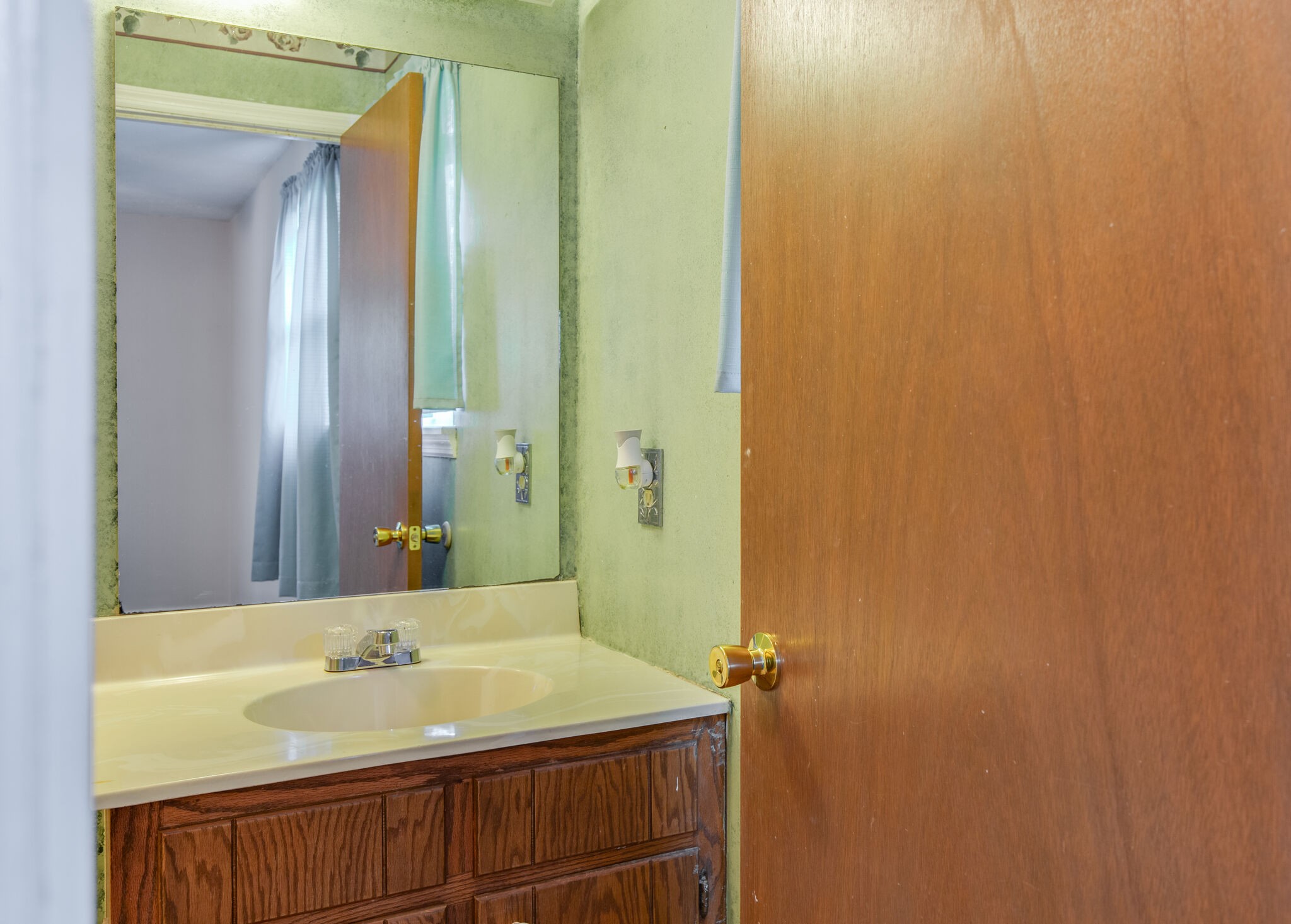 224 Old Columbia Road Dickson, TN 37055 - Photo 16 of 26 Gallery Image 16