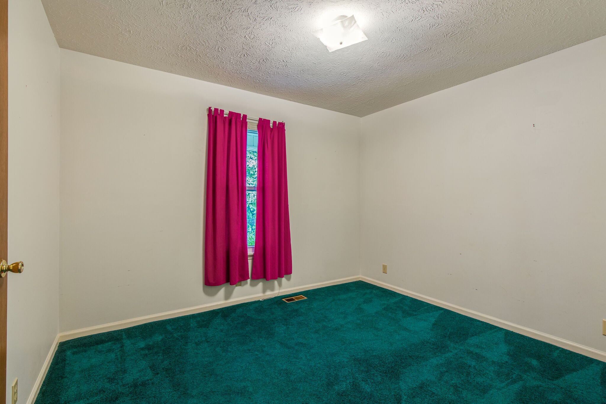 224 Old Columbia Road Dickson, TN 37055 - Photo 19 of 26 Gallery Image 19