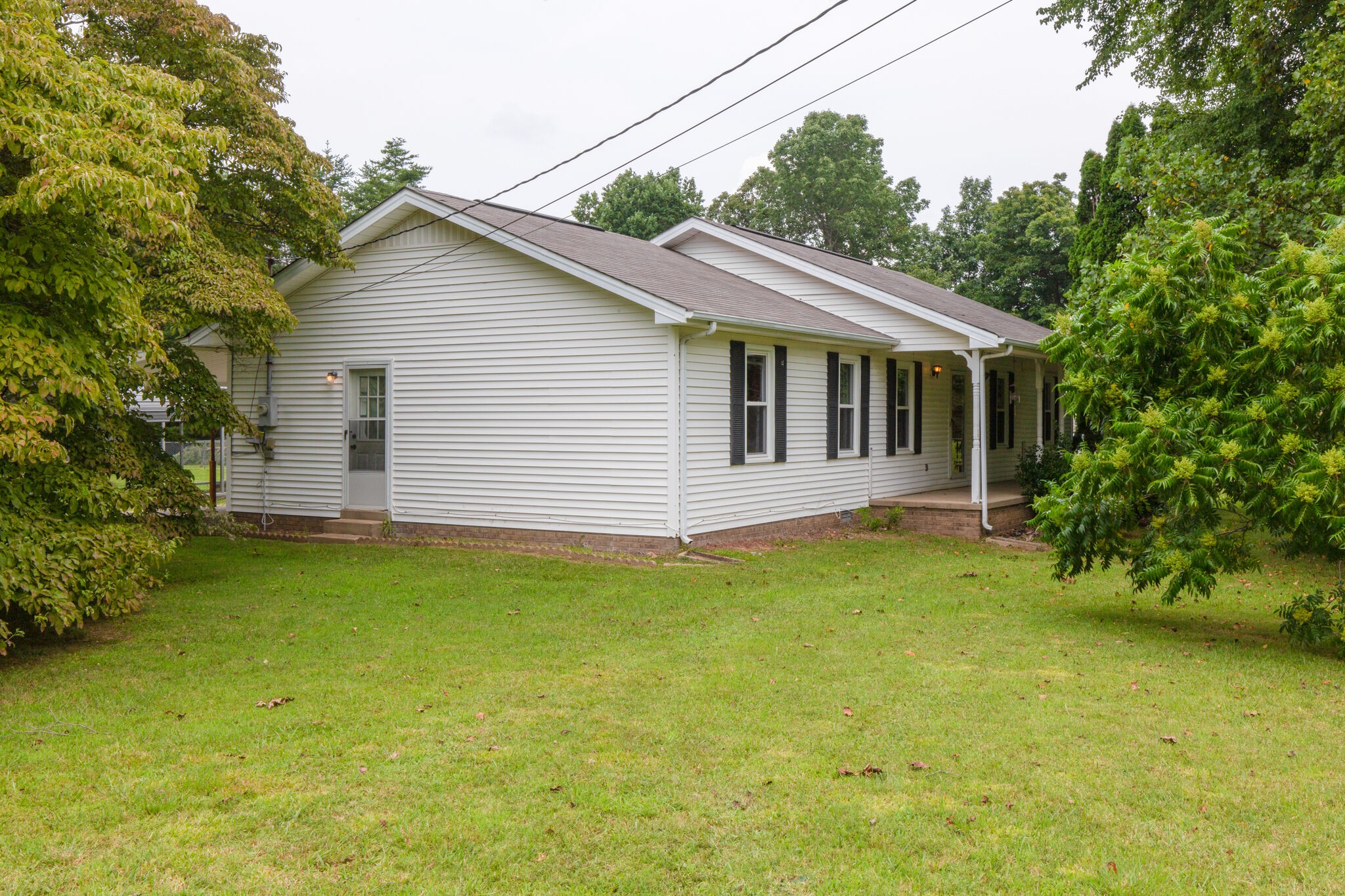 224 Old Columbia Road Dickson, TN 37055 - Photo 3 of 26 Gallery Image 3