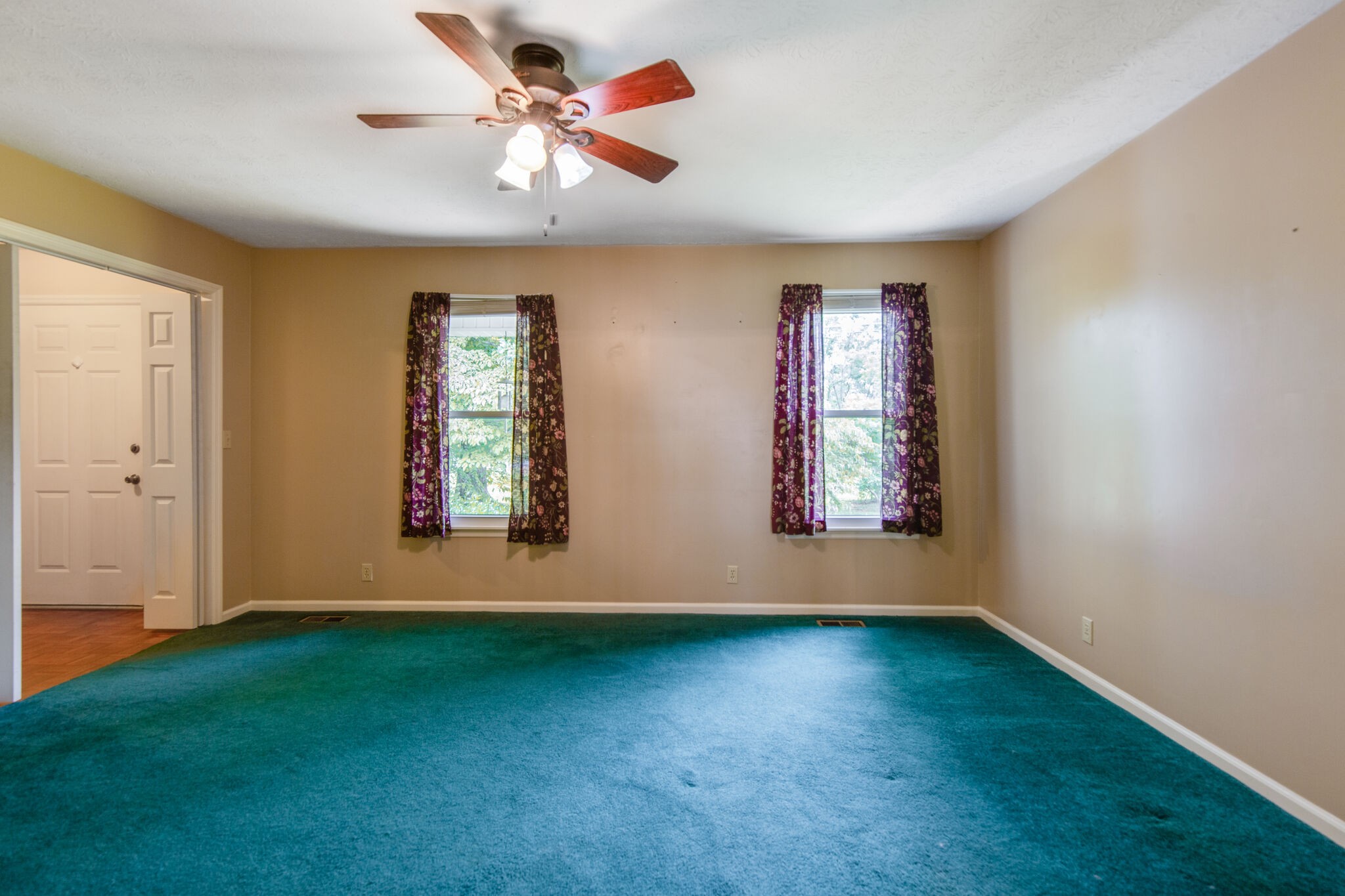 224 Old Columbia Road Dickson, TN 37055 - Photo 7 of 26 Gallery Image 7