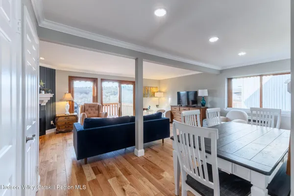 $399,900 | 10 Rondout Harbor, Port Ewen, NY 12466