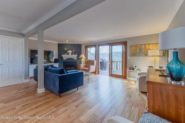 $399,900 | 10 Rondout Harbor, Port Ewen, NY 12466