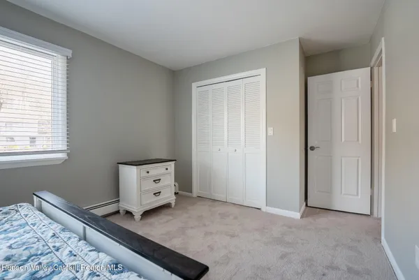 $399,900 | 10 Rondout Harbor, Port Ewen, NY 12466