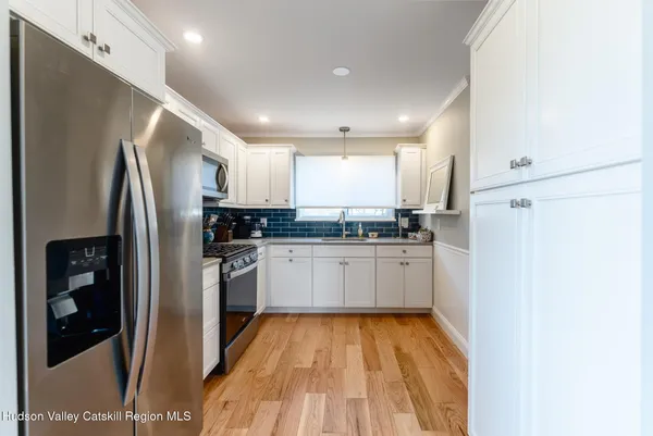 $399,900 | 10 Rondout Harbor, Port Ewen, NY 12466