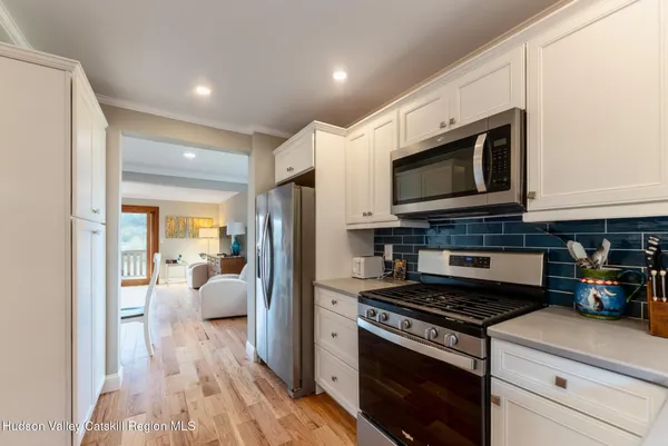 $399,900 | 10 Rondout Harbor, Port Ewen, NY 12466