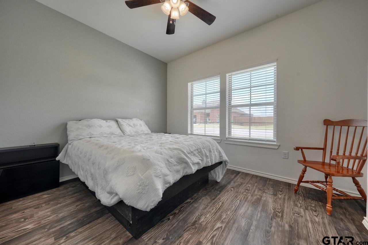 306 Ruffin Road Mabank, TX 75147 - Photo 17 of 43