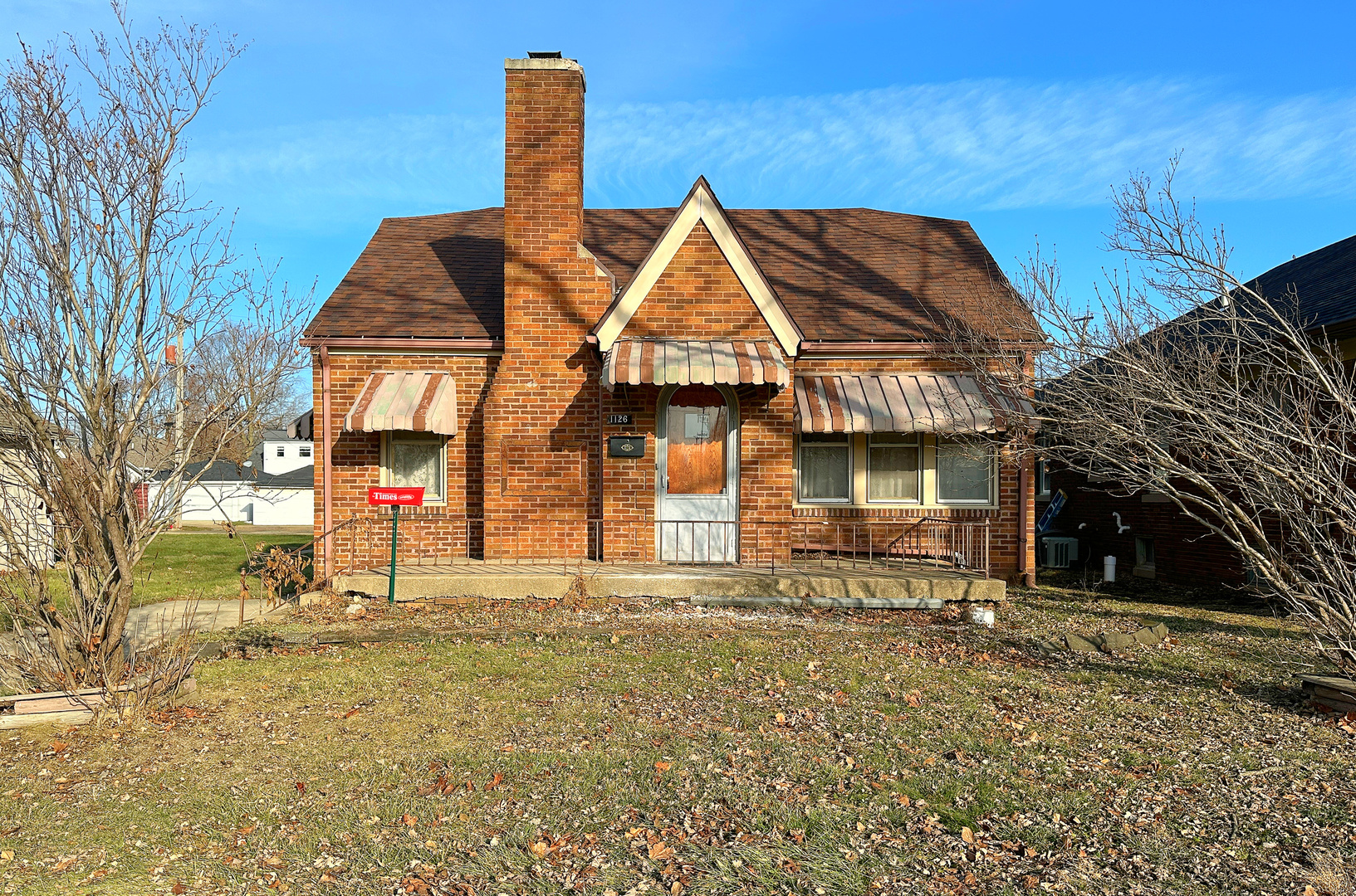 1126 East Main Street Streator, IL 61364 - Photo 2 of 23 a view of a house with a yard