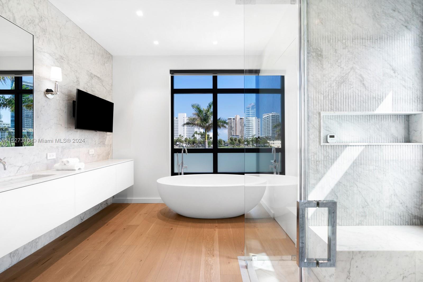 6445 Allison Road Miami Beach, FL 33141 - Photo 29 of 63 Gallery Image 29
