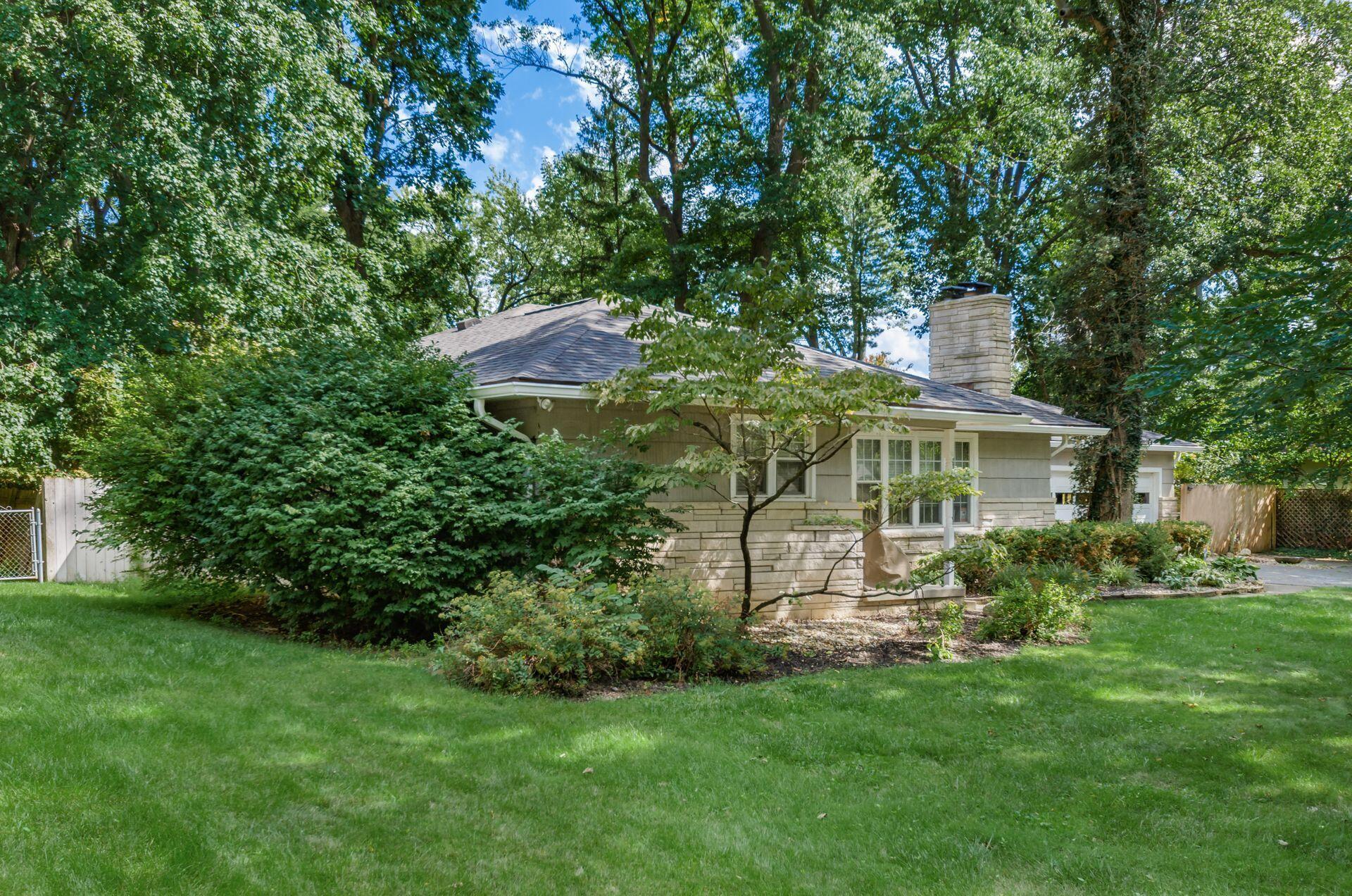 3086 Leeds Road Columbus, OH 43221 - Photo 3 of 47 003_9b57_K 3086 Leeds Rd026-2
