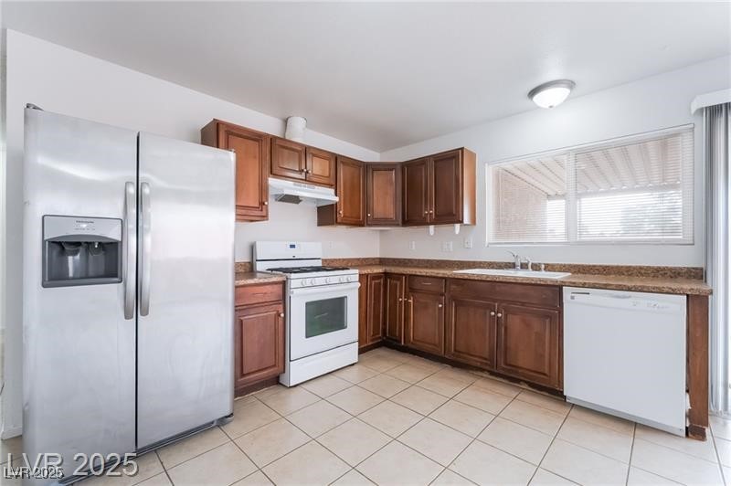 7285 Bridgeview Avenue Las Vegas, NV 89147 - Photo 13 of 33