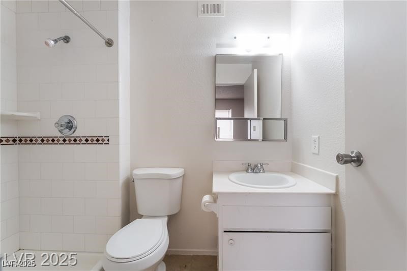 7285 Bridgeview Avenue Las Vegas, NV 89147 - Photo 19 of 33