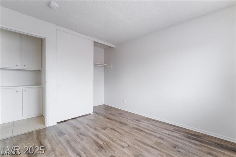 7285 Bridgeview Avenue Las Vegas, NV 89147 - Photo 22 of 33