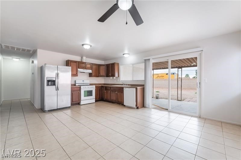 7285 Bridgeview Avenue Las Vegas, NV 89147 - Photo 10 of 33