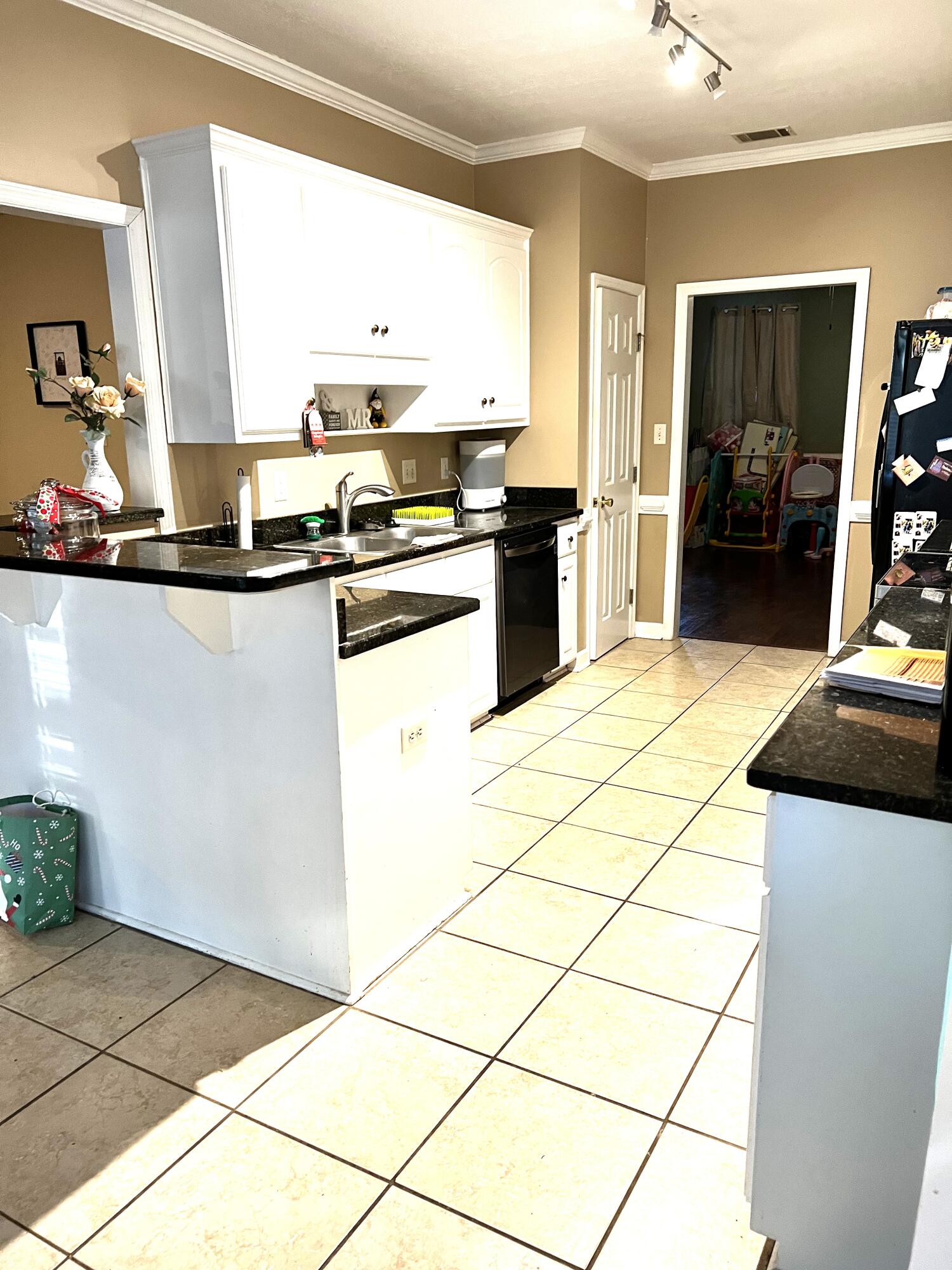 832 Prairie Lane Evans, GA 30809 - Photo 12 of 26 832 Prairie kitchen1