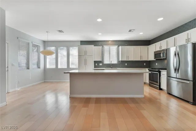 $3,600 | 2267 Alanhurst Drive, Henderson, NV 89052