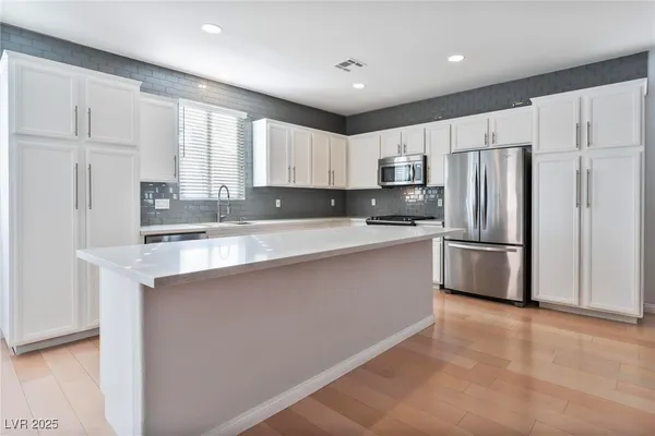 $3,500 | 2267 Alanhurst Drive, Henderson, NV 89052