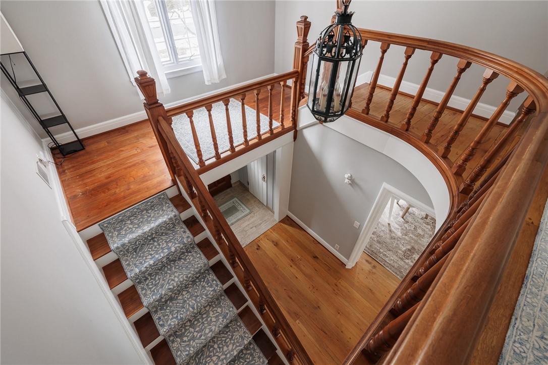 1 Grosvenor Road Brighton, NY 14610 - Photo 12 of 50