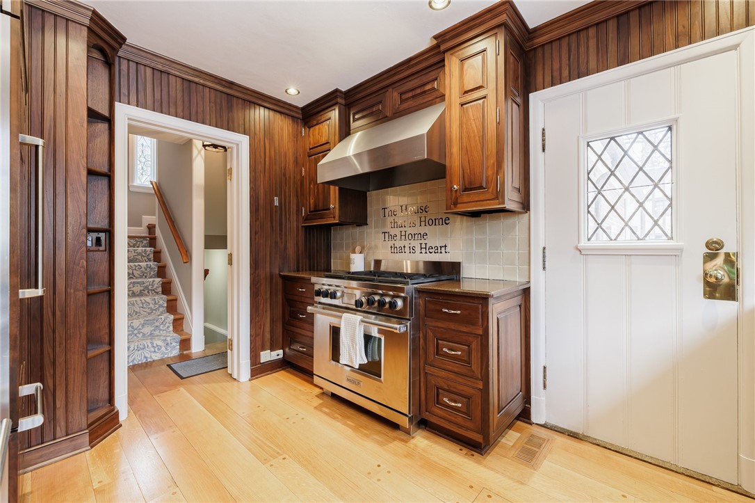 1 Grosvenor Road Brighton, NY 14610 - Photo 22 of 50