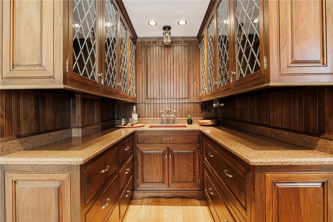 1 Grosvenor Road Brighton, NY 14610 - Photo 25 of 50