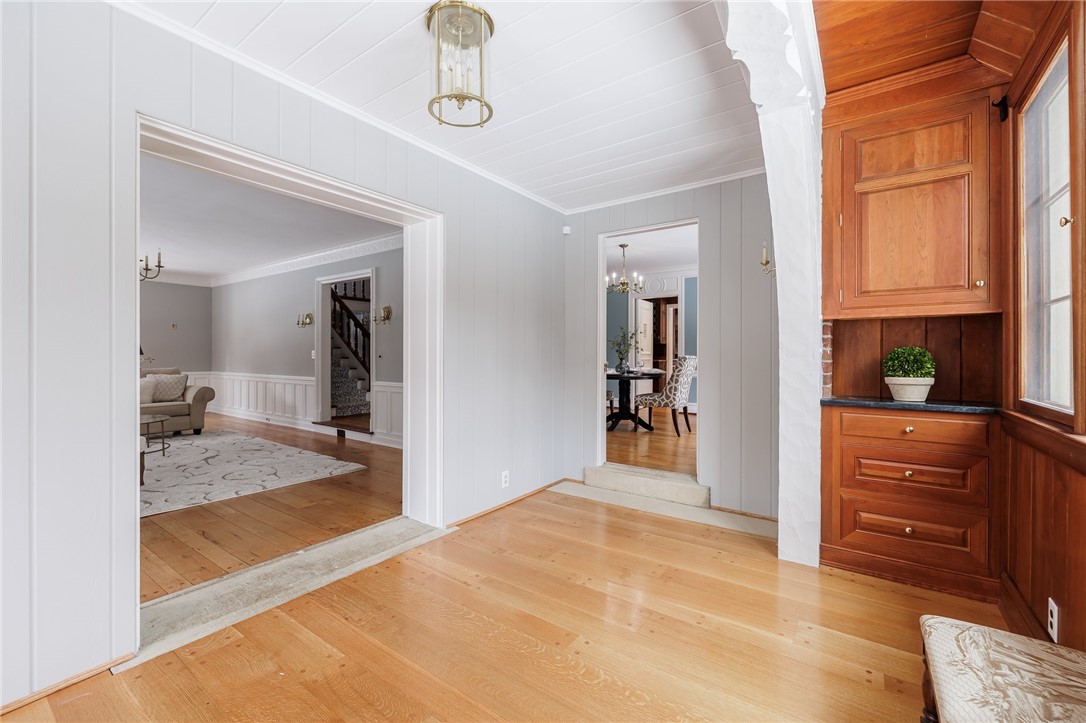 1 Grosvenor Road Brighton, NY 14610 - Photo 29 of 50