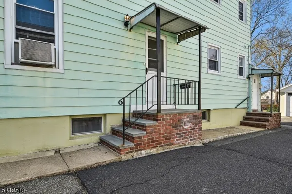 $2,500 | 68 North Street, Unit 2, Madison, NJ 07940