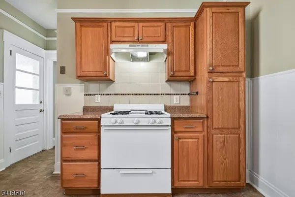 $2,500 | 68 North Street, Unit 2, Madison, NJ 07940