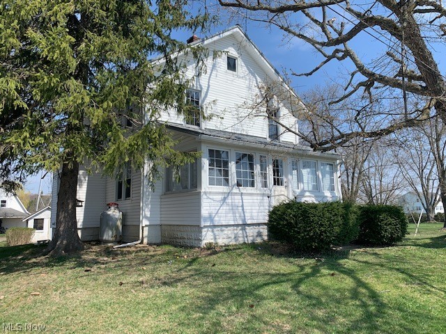15830 Georgia Road Middlefield, OH 44062 - Photo 2 of 34