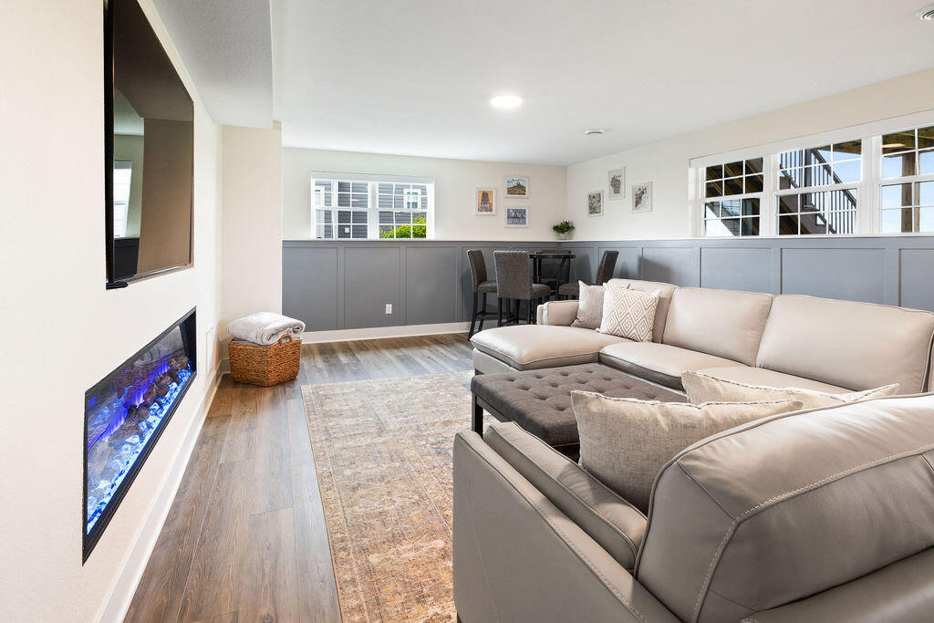 1386 Overlook Circle Hartland, WI 53029 - Photo 48 of 56 IMG_1163