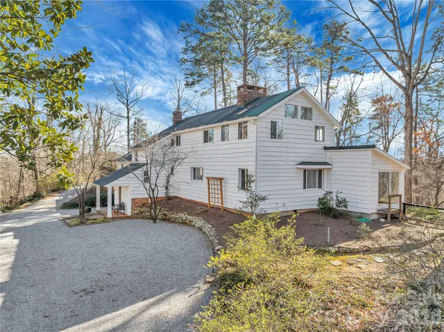 $944,500 | 566 Canebrake Road, Tryon, NC 28782