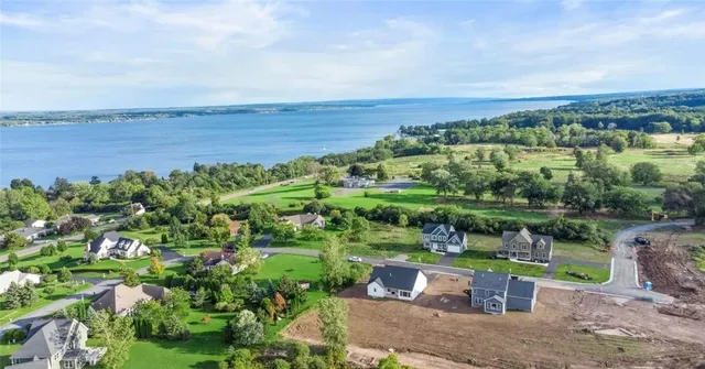 $539,900 | 45 Bayview Terrace, Geneva Town, NY 14456