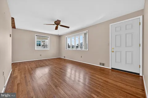 $390,000 | 804 Bentwillow Drive, Glen Burnie, MD 21061