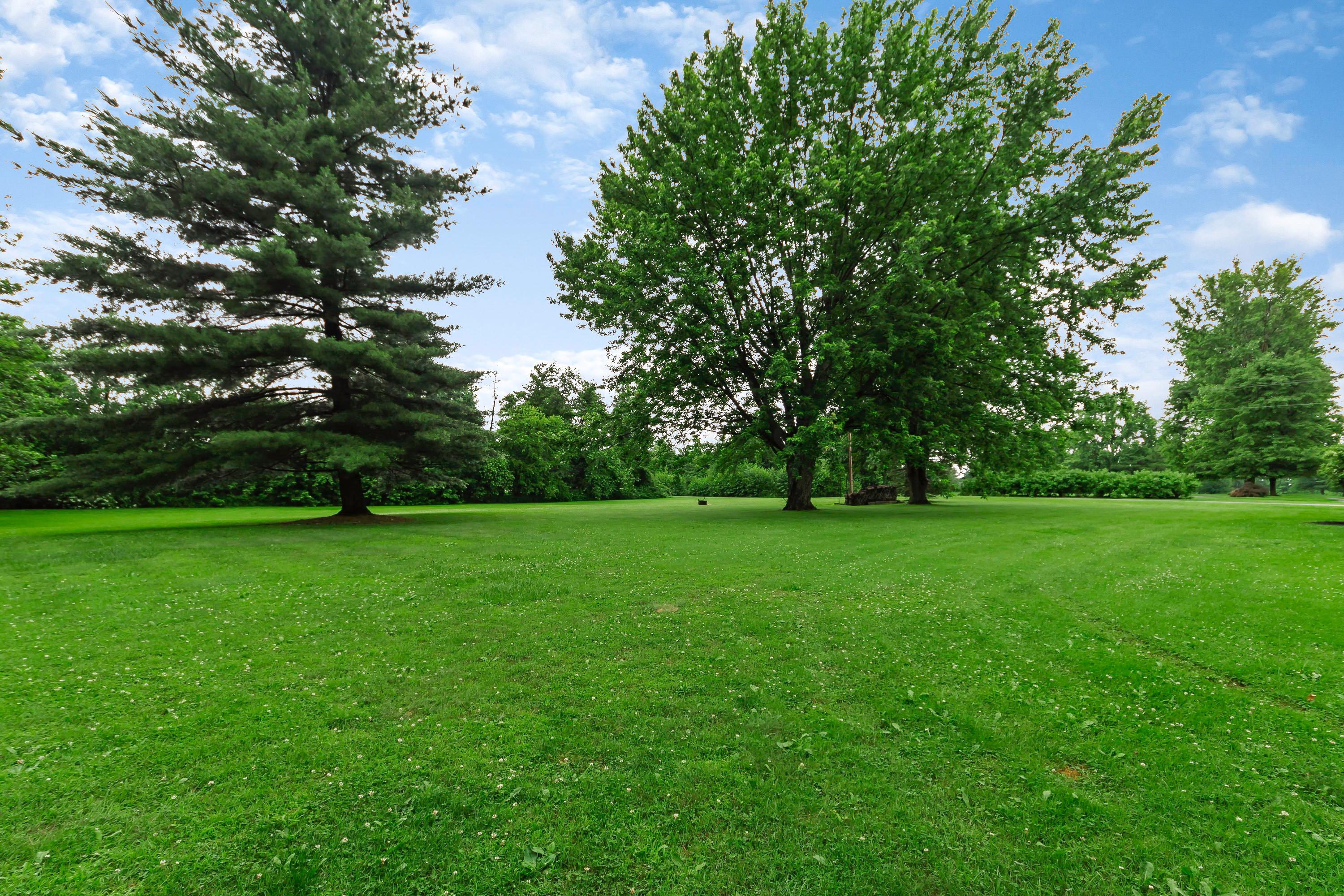 1186 Hazelton-Etna Road Southwest Pataskala, OH 43062 - Photo 11 of 43 Gallery Image 11