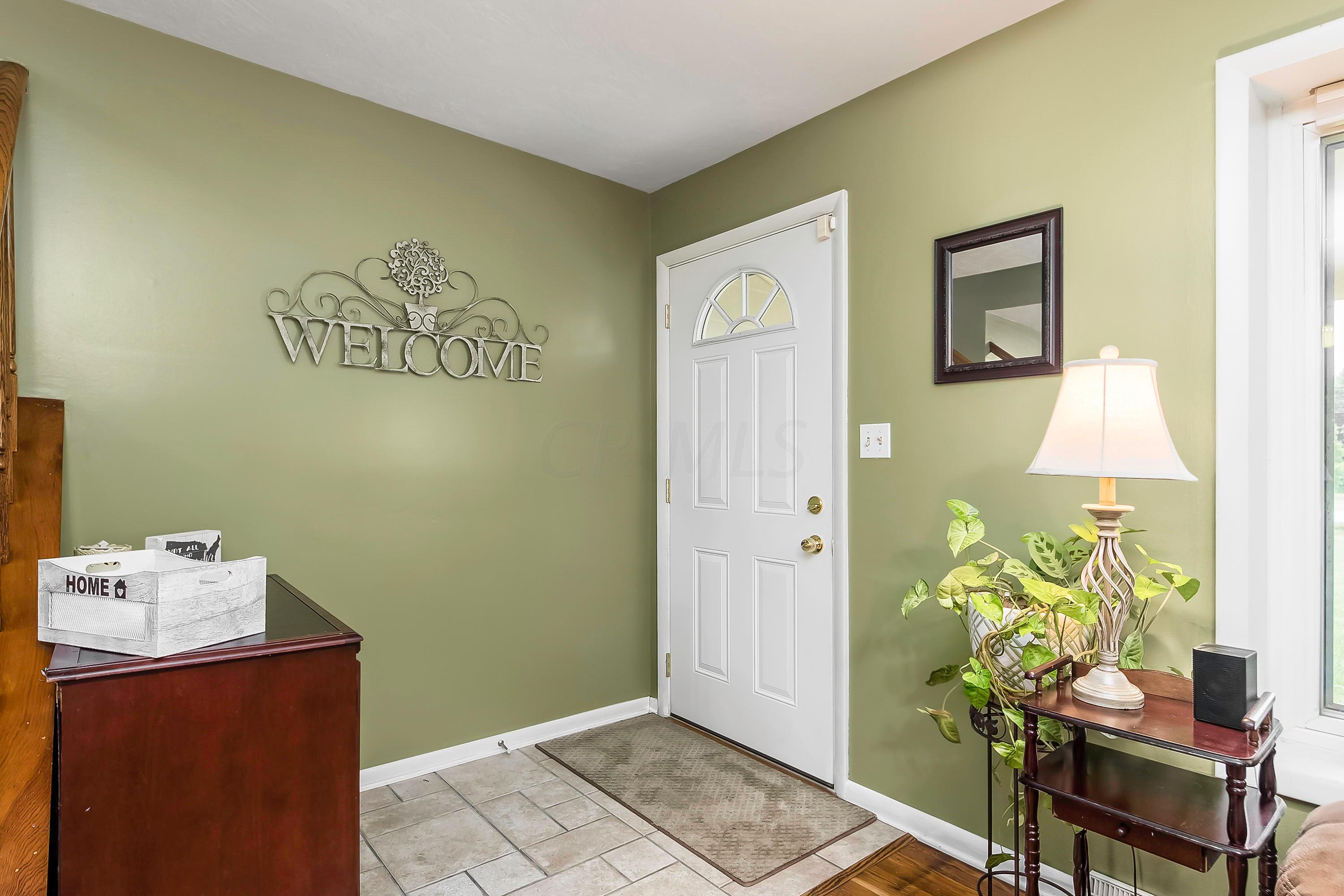 1186 Hazelton-Etna Road Southwest Pataskala, OH 43062 - Photo 16 of 43 Gallery Image 16