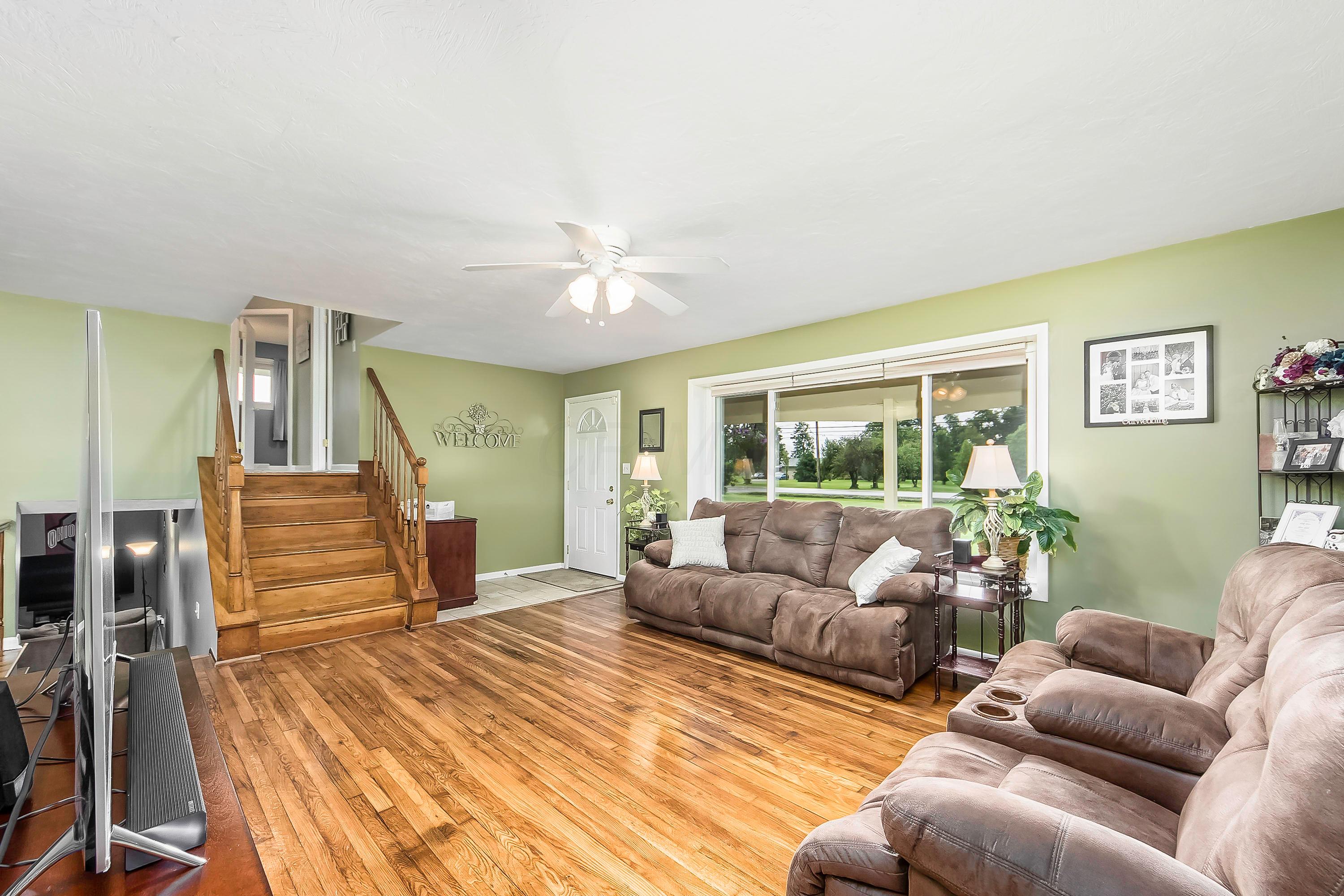 1186 Hazelton-Etna Road Southwest Pataskala, OH 43062 - Photo 18 of 43 Gallery Image 18
