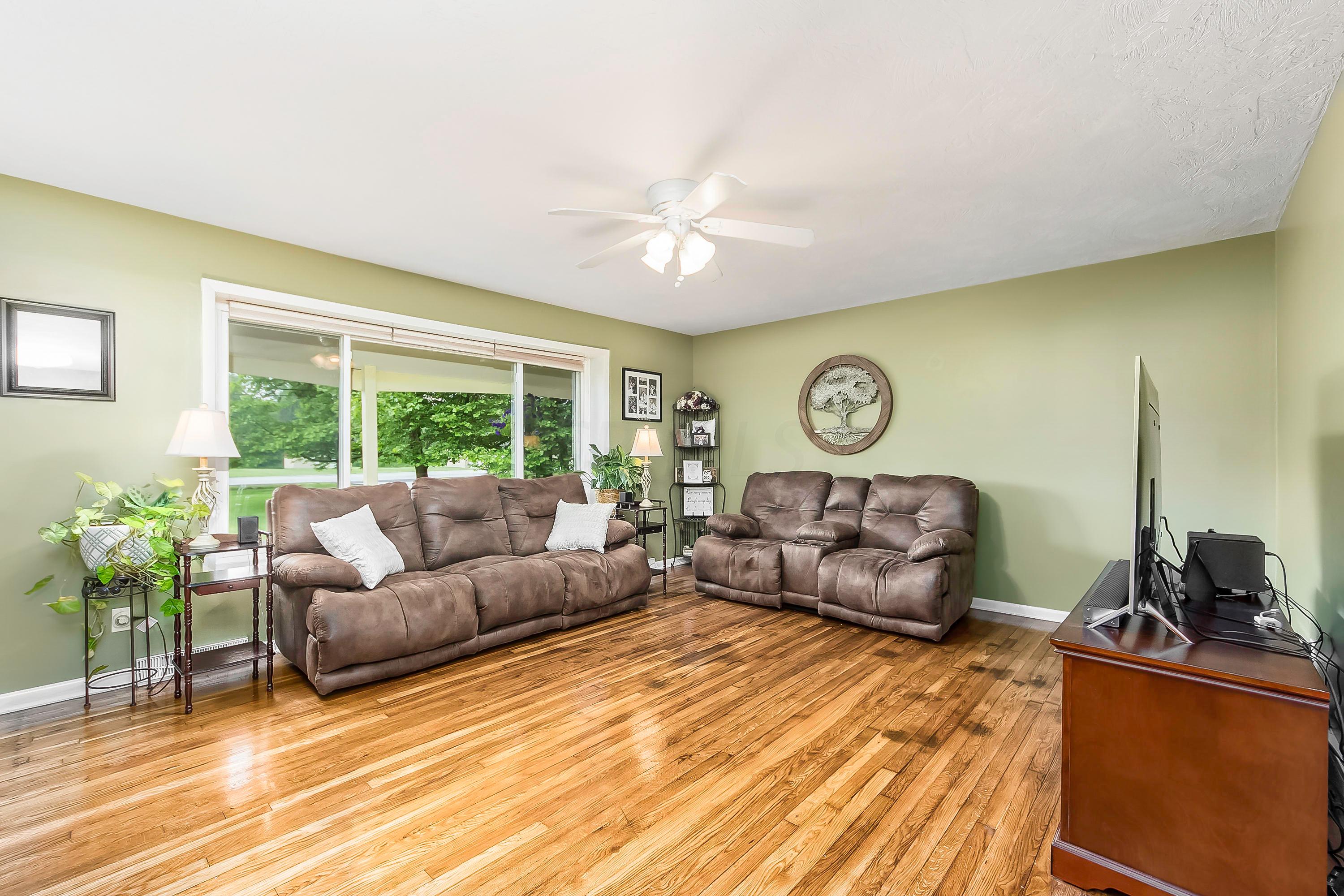 1186 Hazelton-Etna Road Southwest Pataskala, OH 43062 - Photo 20 of 43 Gallery Image 20