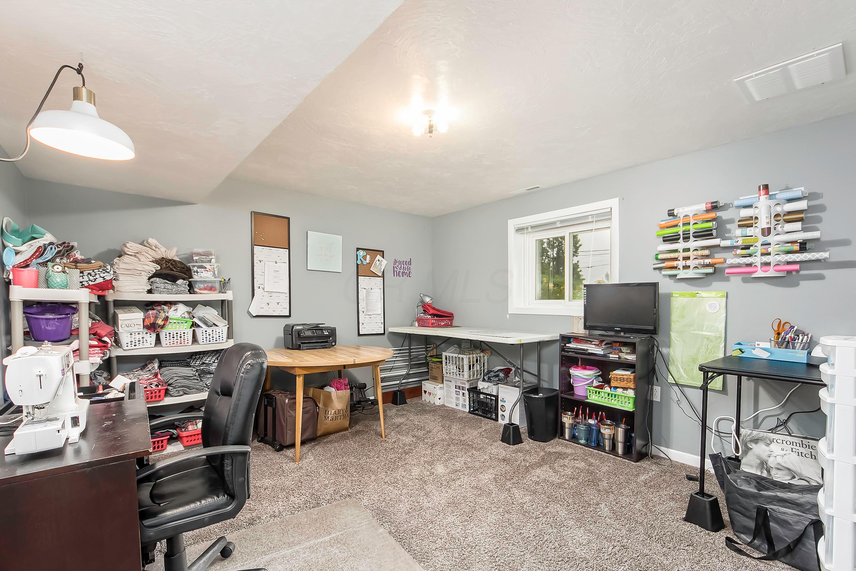 1186 Hazelton-Etna Road Southwest Pataskala, OH 43062 - Photo 40 of 43 Gallery Image 40