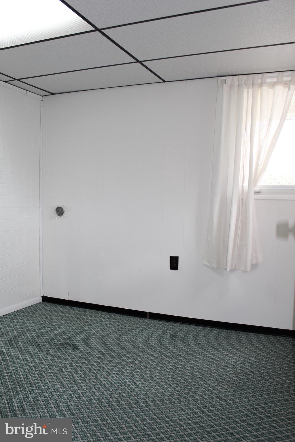 112 Arnold Road Enola, PA 17025 - Photo 23 of 26 Laundry Room
