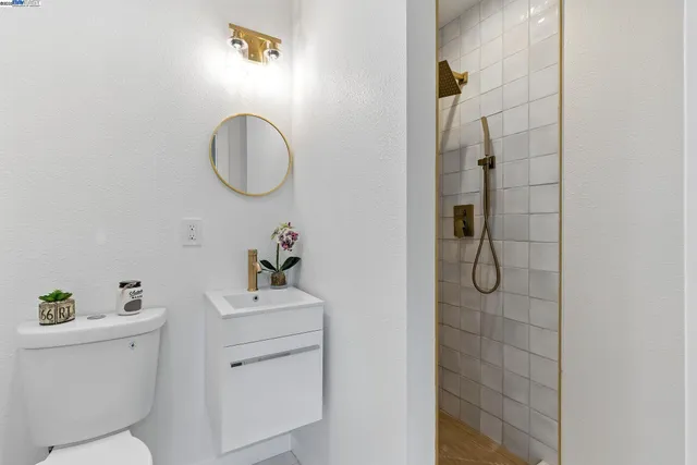 $1,949,000 | 100-102 Byrne Street, Daly City, CA 94014