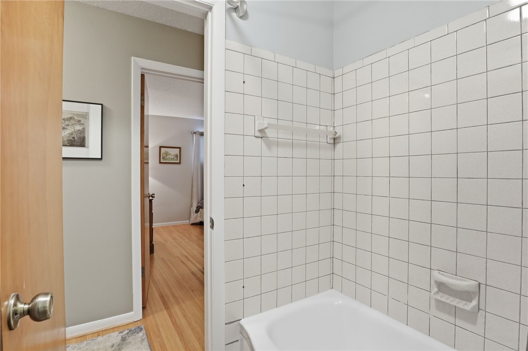 54 Ransford Avenue Irondequoit, NY 14622 - Photo 29 of 37 2nd full bath