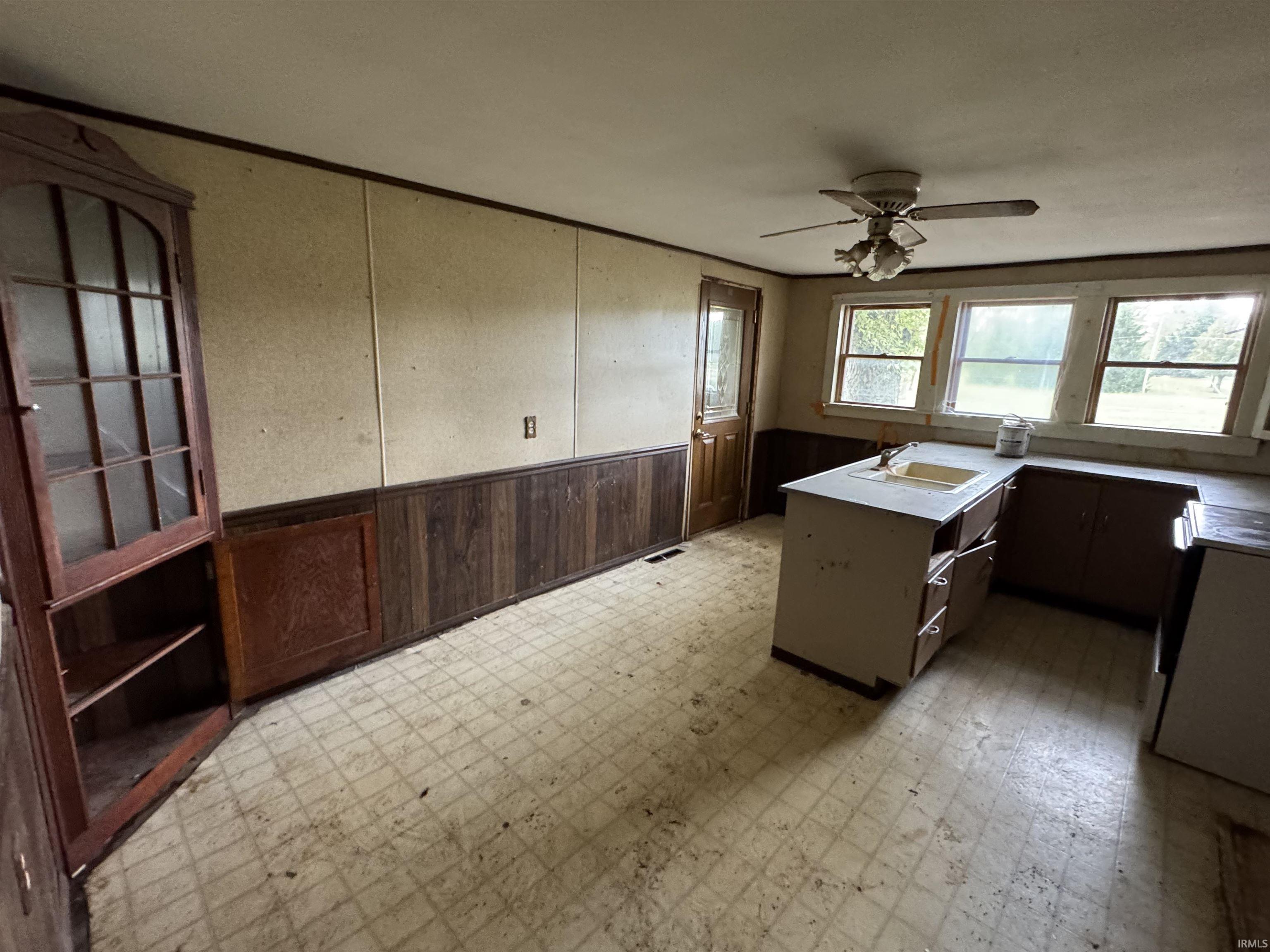 7320 Hosler Road Leo, IN 46765 - Photo 16 of 18