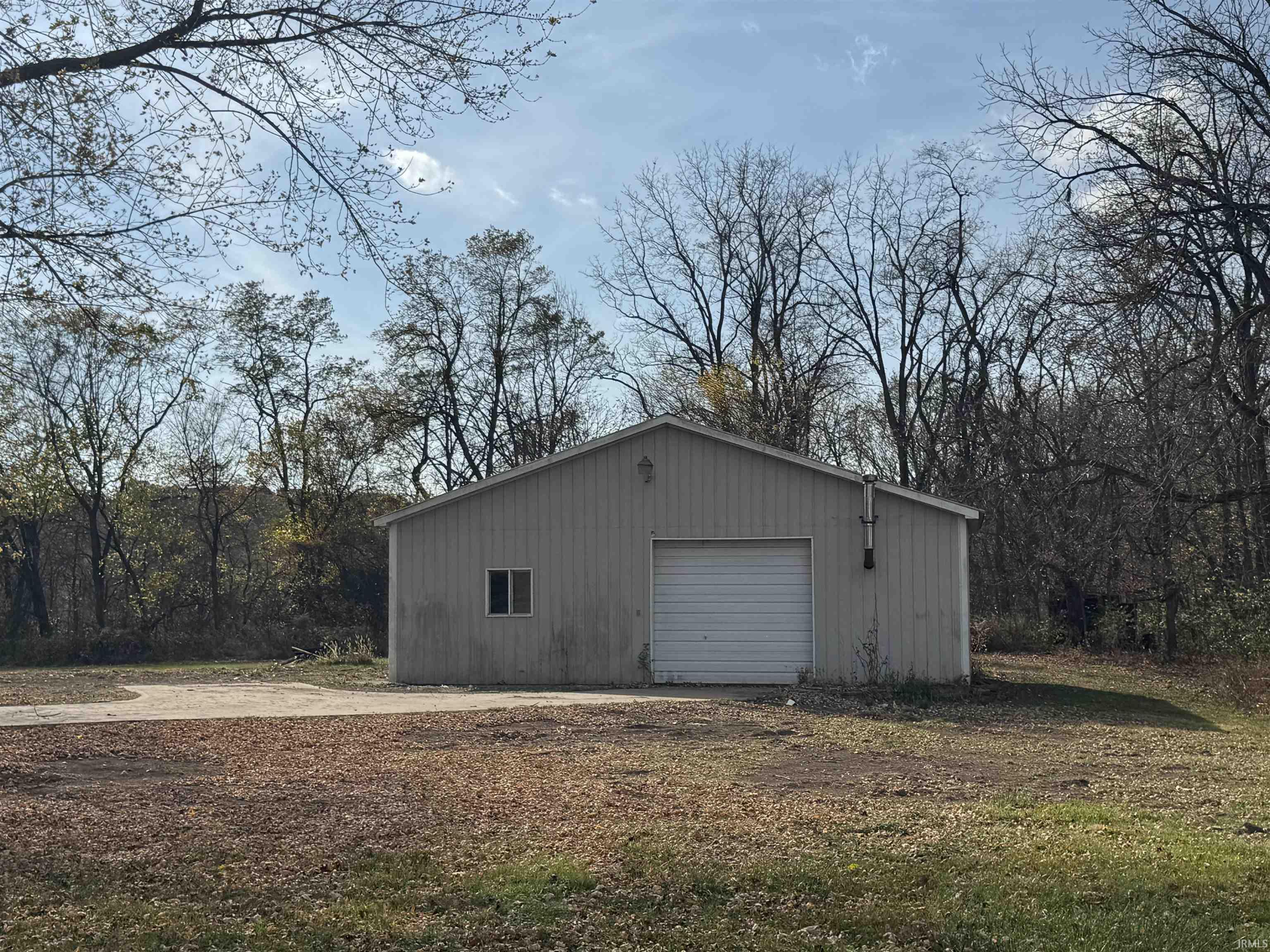 7320 Hosler Road Leo, IN 46765 - Photo 4 of 18