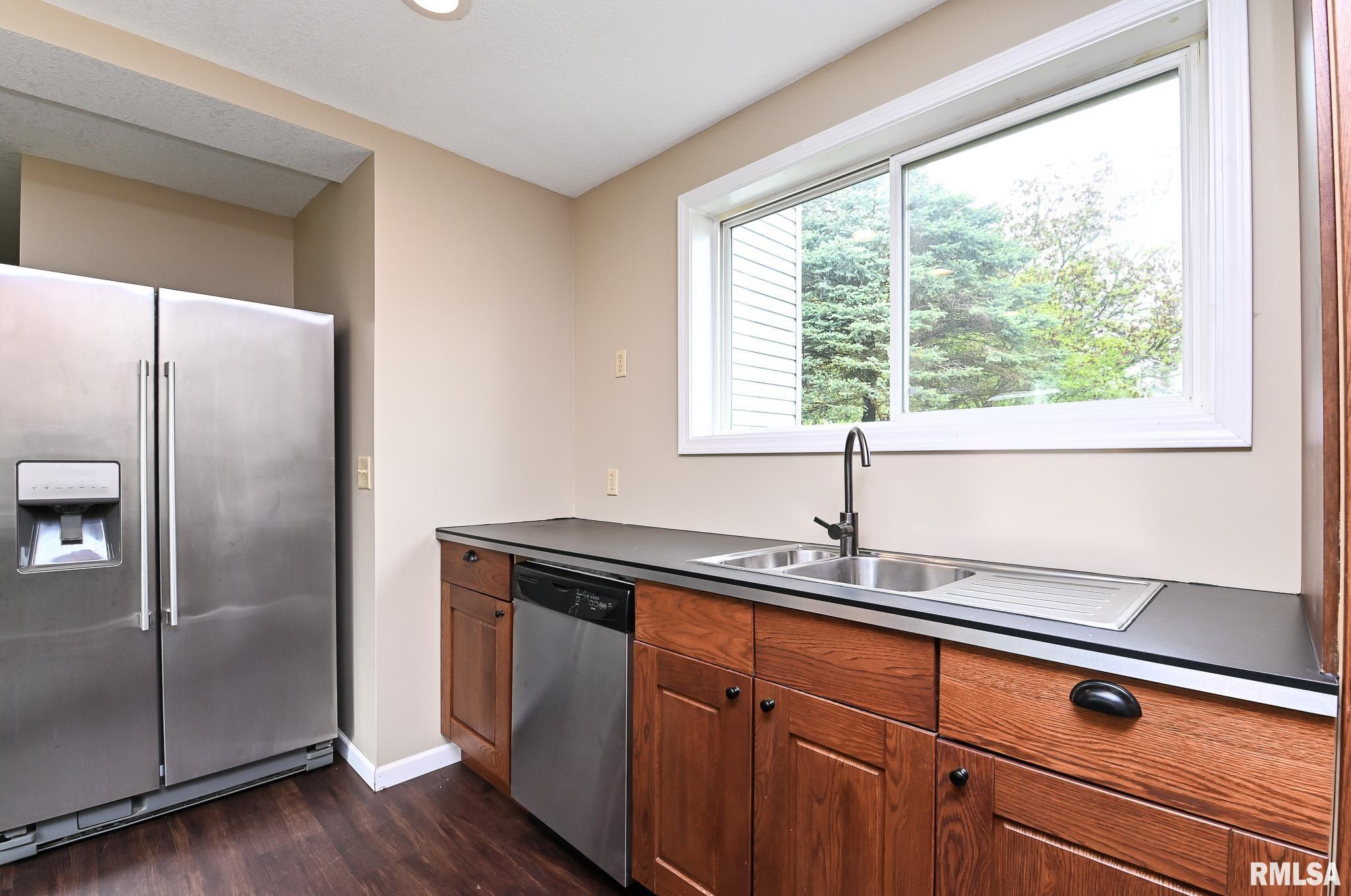 114 Detweiler Avenue Congerville, IL 61729 - Photo 14 of 32