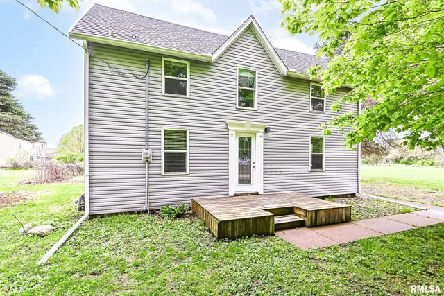 $164,900 | 114 Detweiler Avenue, Congerville, IL 61729