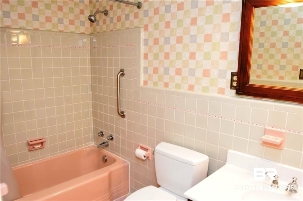 3650 South Chelsea Drive Mobile, AL 36608 - Photo 7 of 23