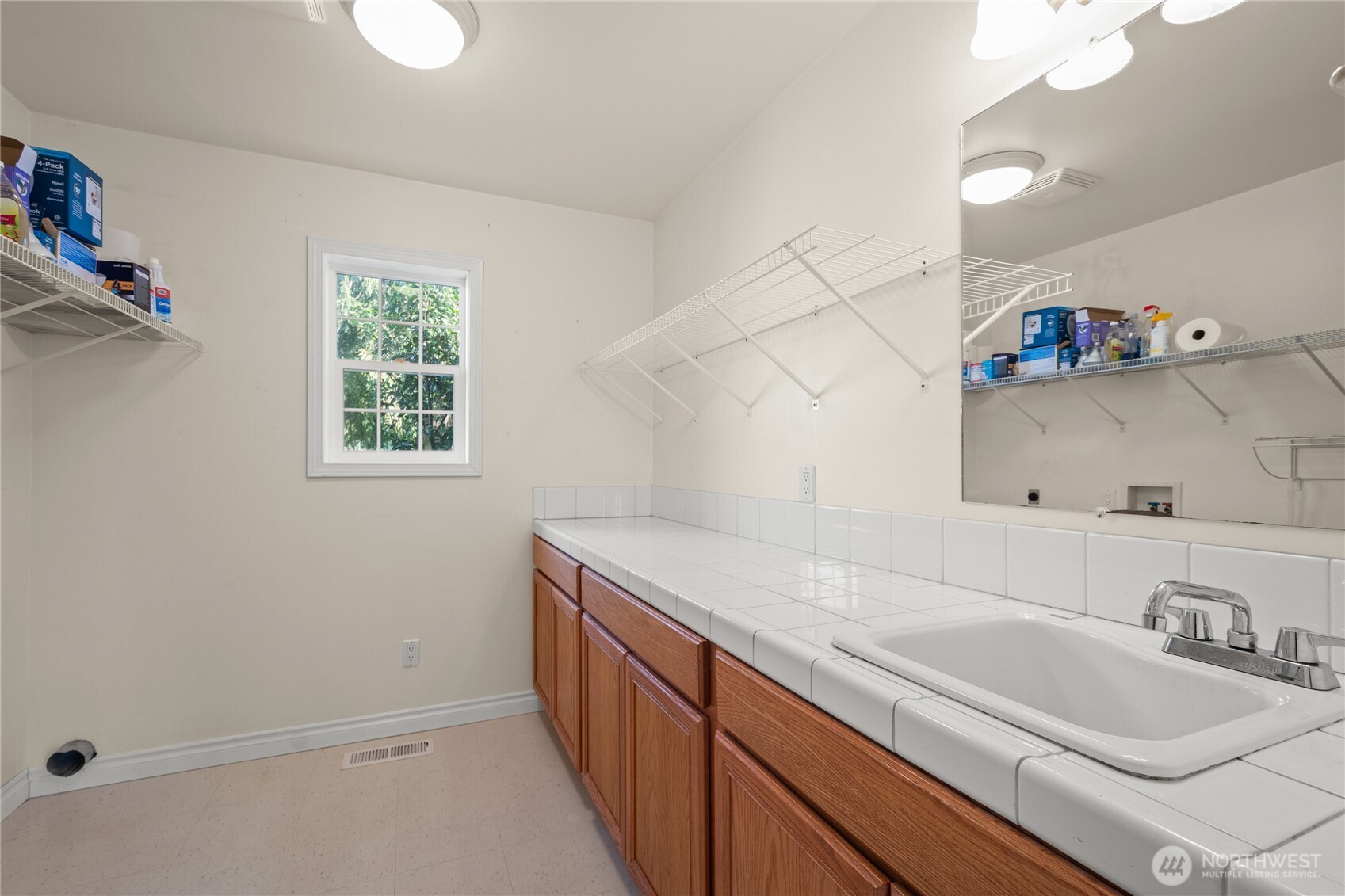 177 Quick Road Castle Rock, WA 98611 - Photo 13 of 34 Gallery Image 13