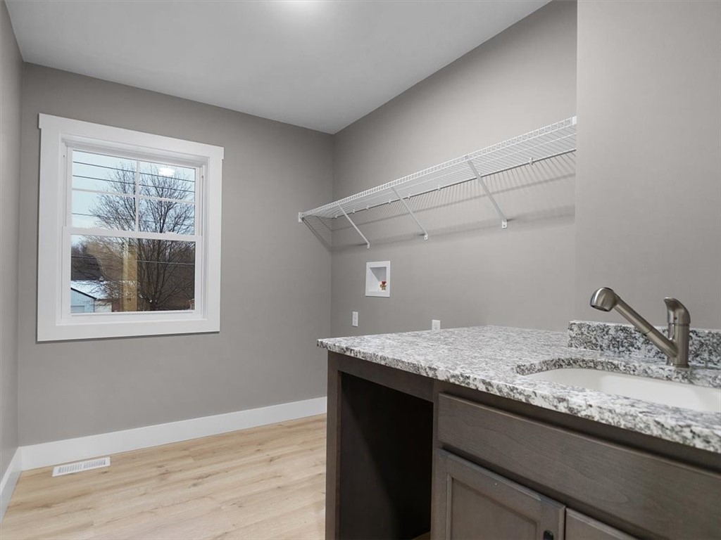 6648 Lakeside Road Ontario, NY 14519 - Photo 29 of 42 Laundry Room