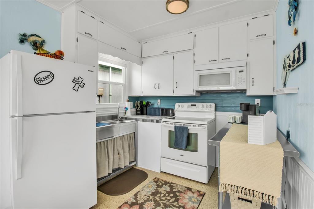 10315 Cortez Road West, Unit 123 Bradenton, FL 34210 - Photo 20 of 64